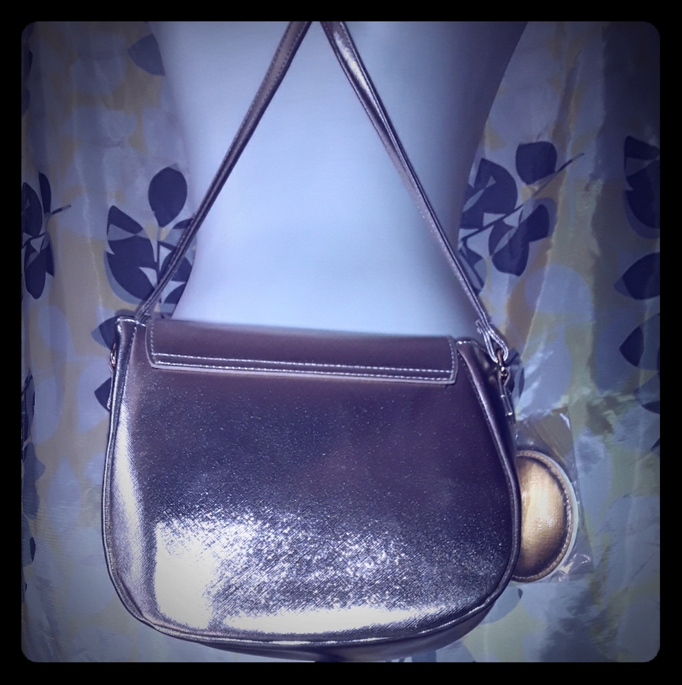 Metallic Purse - Picture 2 of 3